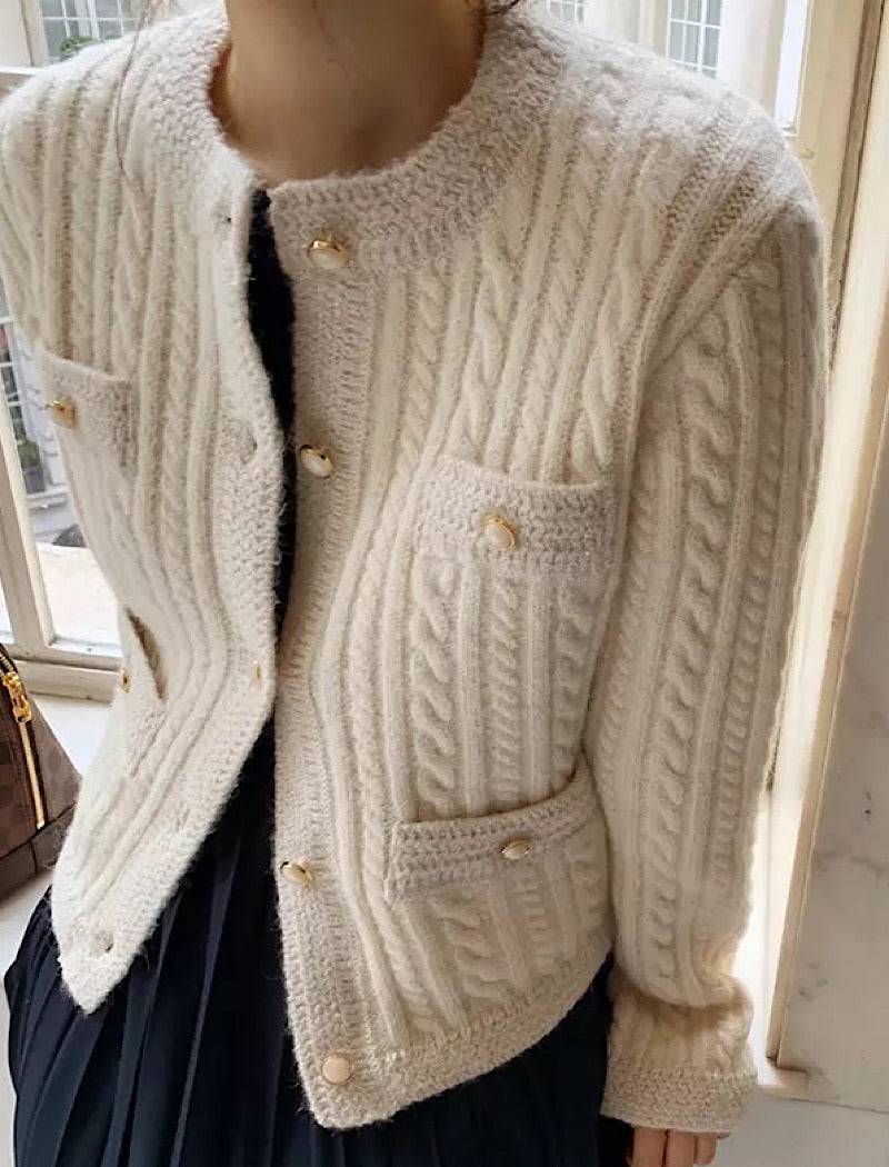 Chain Stitch Warm Sweater With Pearl Buttons