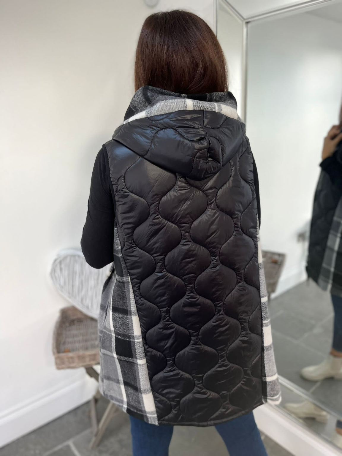 Checked Panel Quilted Gilet