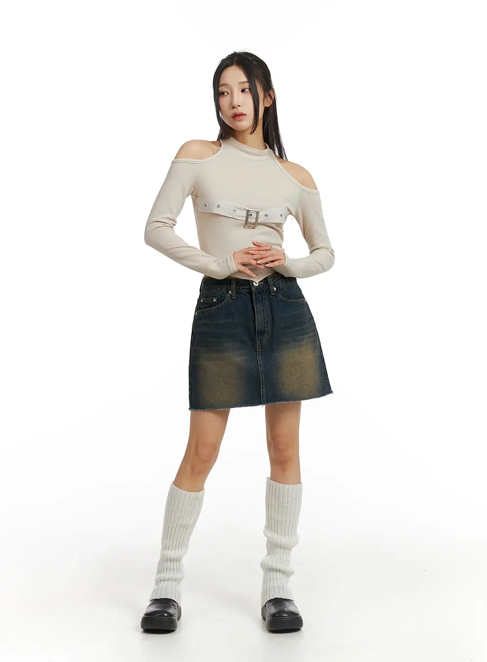 Cut-Out Turtle Neck Belt Crop Top CJ416