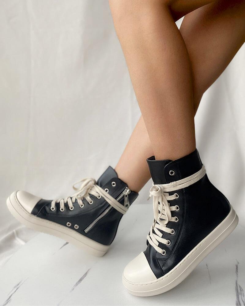 Lace-up Flat Sneakers