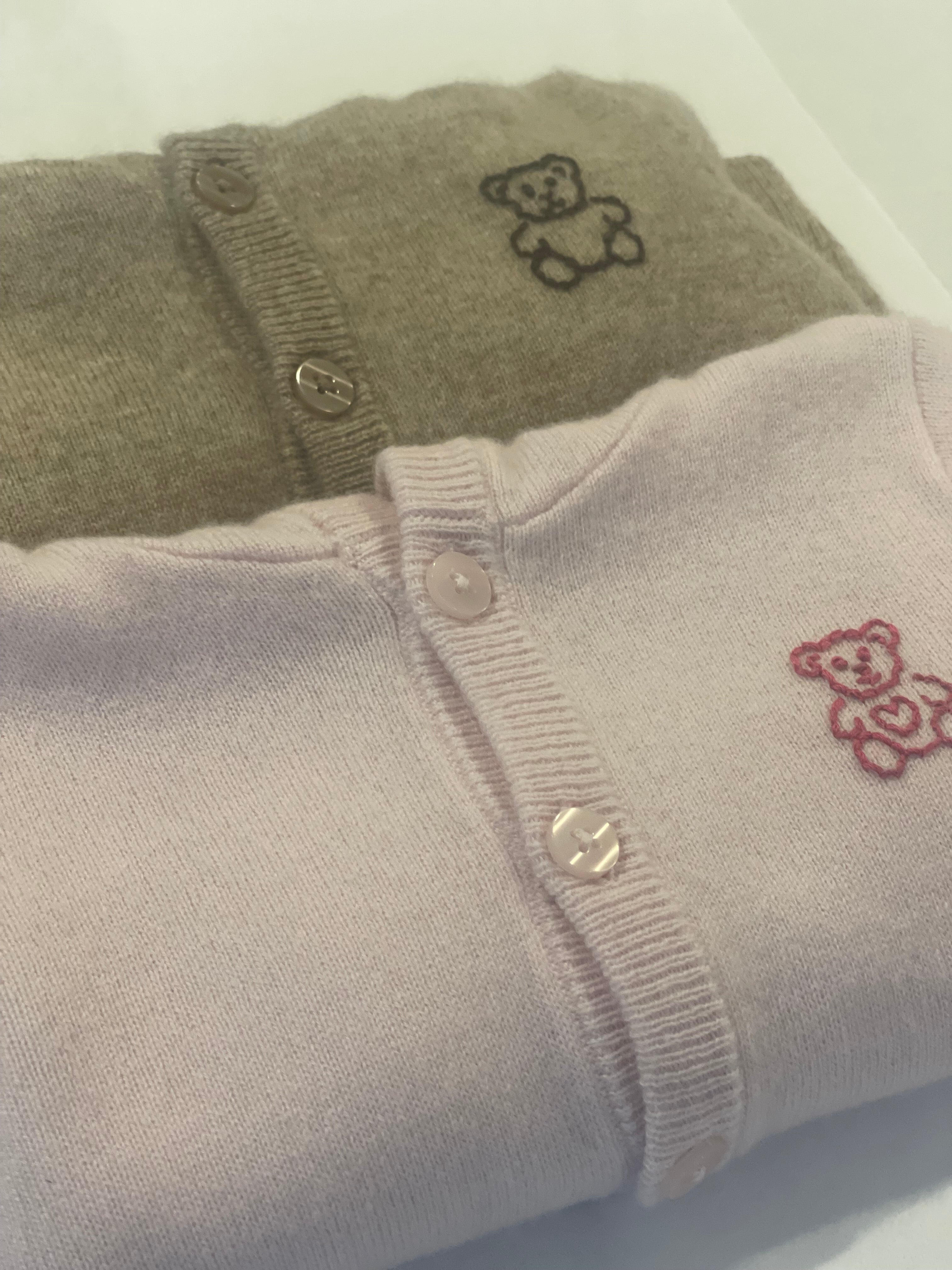 Le Fasheri Pink Cashmere Hand Embroidered Baby Bear Hooded Sweatshirt