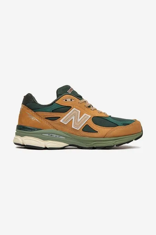 New Balance sneakers M990WG3 orange color