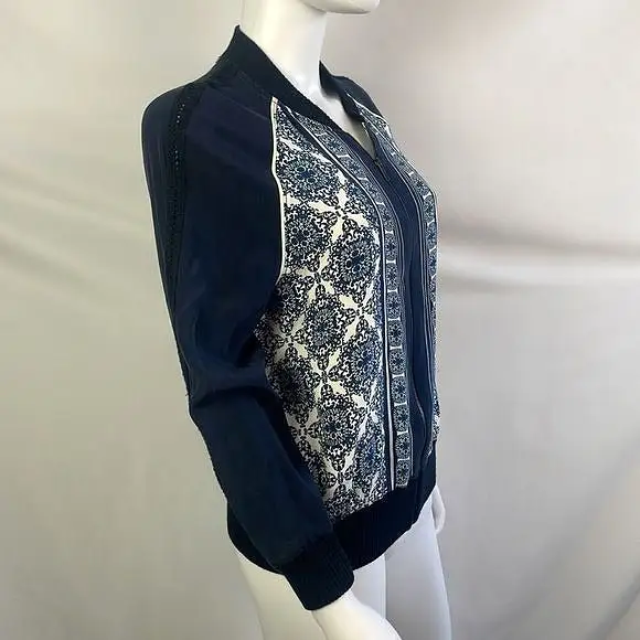 StJohn Blue Print Silk Zip Jacket