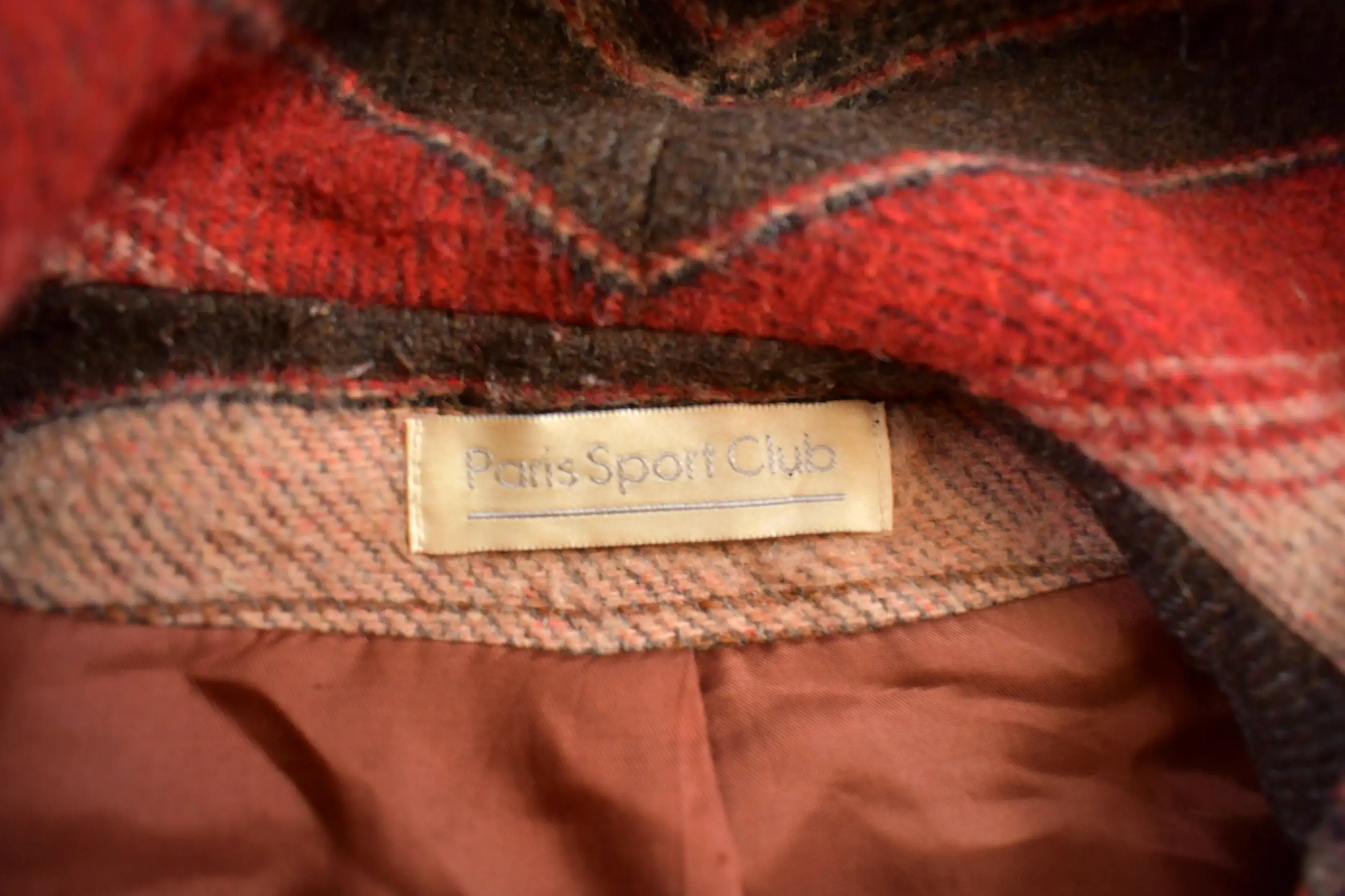 Vintage 1970s Paris Sports Club Wool Jacket / Vintage Wool Coat / Plaid Jacket / Tassles / Winter / Hunting Jacket/ Nordic Patte